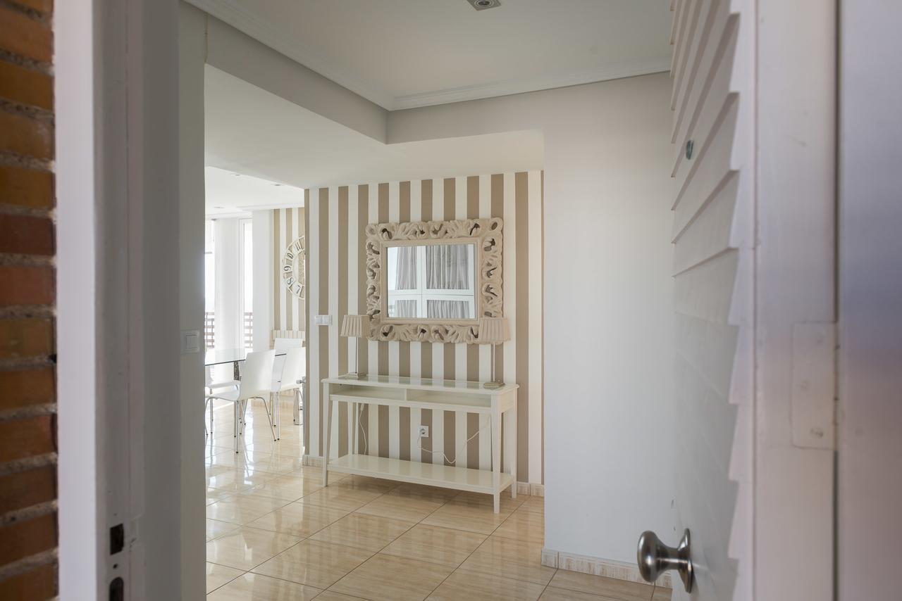 Apartamentos Marta Playa Alicante Exterior foto